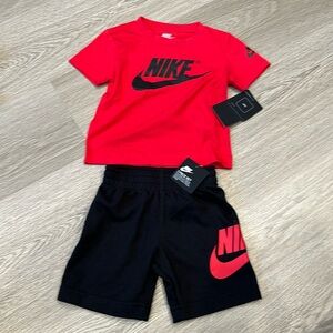 Nike  Kids T-shirt and Shorts Two Piece Set NWT Brand New